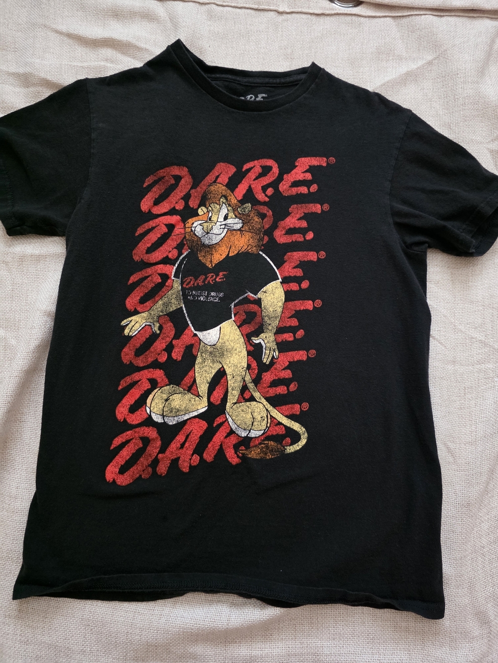 DARE Darren The Lion Graphic Tee - Black with Red Print Small